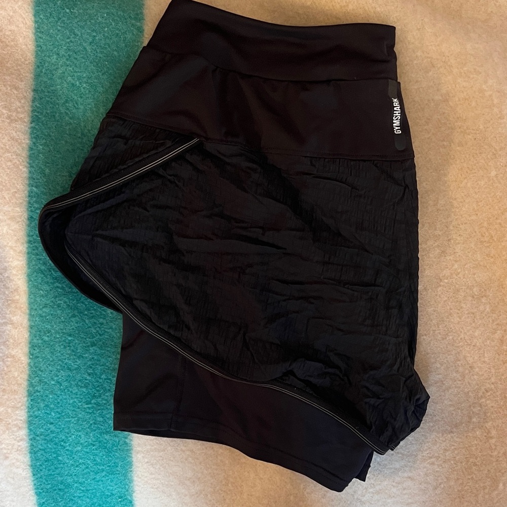 Gym shark  Black running shorts with bolt in spandex